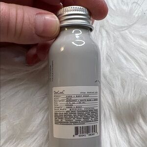 DedCool Milk Hand & Body Wash - 2oz